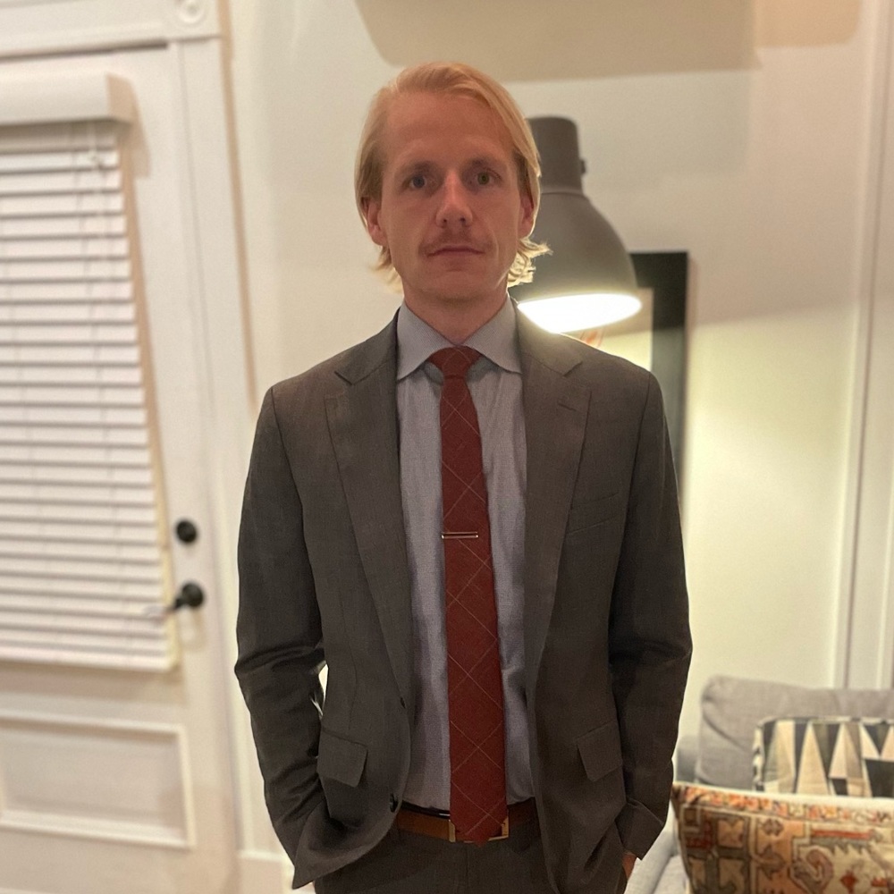 Meet your Posher, Robert